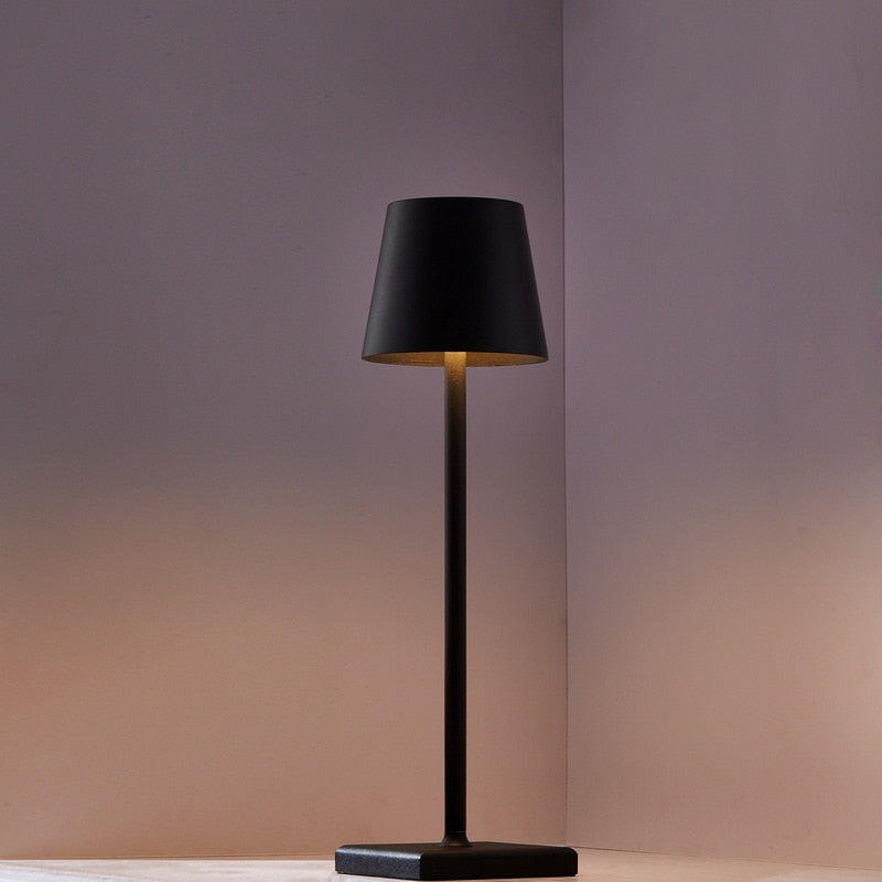 SkandiShop LED Desk Lamp Vintage Aluminum Dimmable